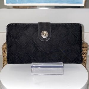 Vintage Vera Bradley - Black Quilted Wallet - EUC